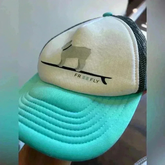 Free Fly Youth Truckers Cap- Bulldog on Surfboard - Picture 2 of 5